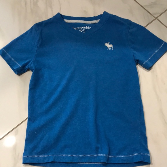 Boy blue vneck Abercrombie kids T-shirt - Picture 1 of 5